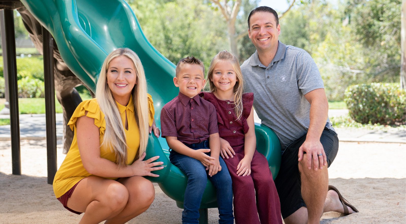 Jessica, Kayli, Alex, and Jacob Lawlor together